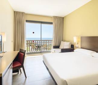 Quarto acessível hotel ilunion calas de conil conil de la frontera Quarto acessível hotel ilunion calas de conil conil de la frontera