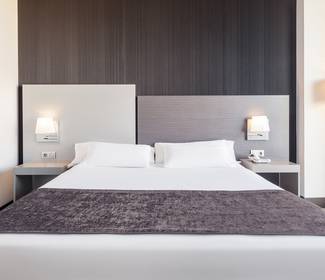 Quarto individual corporate Hotel ILUNION Atrium Madrid Quarto individual corporate Hotel ILUNION Atrium Madrid
