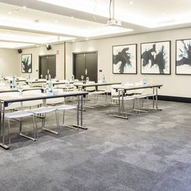 Sala de reuniões Hotel ILUNION Bilbao Sala de reuniões Hotel ILUNION Bilbao