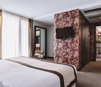 Quarto suite junior (2 adultos + 1 criança) Hotel ILUNION San Sebastián Quarto suite junior (2 adultos + 1 criança) Hotel ILUNION San Sebastián