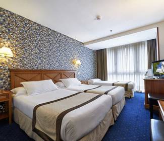 Quarto triplo (3 adultos) Hotel ILUNION San Sebastián Quarto triplo (3 adultos) Hotel ILUNION San Sebastián