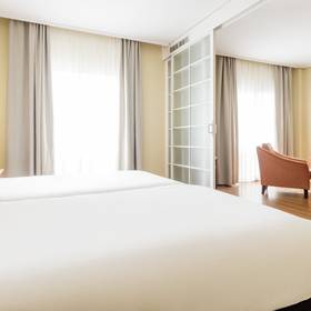 Quarto Hotel ILUNION Alcora Sevilla Sevilha Quarto Hotel ILUNION Alcora Sevilla Sevilha