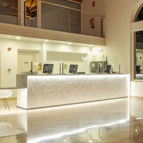 Recepção Aparthotel ILUNION Sancti Petri Cádiz Recepção Aparthotel ILUNION Sancti Petri Cádiz