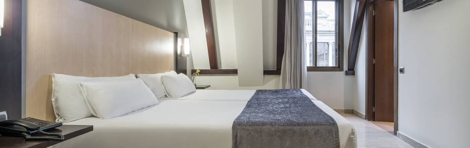Quarto duplo Hotel Ilunion Almirante Barcelona Quarto duplo Hotel Ilunion Almirante Barcelona