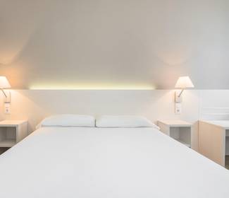 Quarto duplo Hotel ILUNION Valencia 3 Quarto duplo Hotel ILUNION Valencia 3