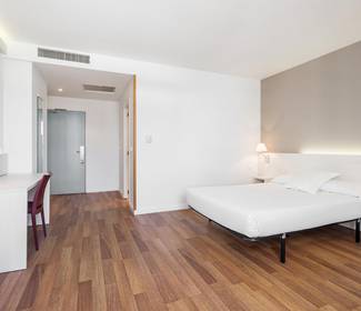 Quarto superior Hotel ILUNION Valencia 3 Quarto superior Hotel ILUNION Valencia 3
