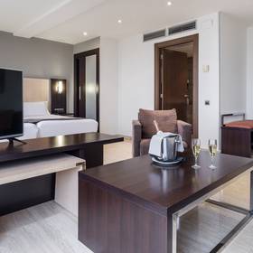 Junior suite Hotel Ilunion Almirante Barcelona Junior suite Hotel Ilunion Almirante Barcelona