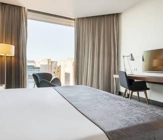 Quarto duplo Hotel ILUNION Atrium Madrid Quarto duplo Hotel ILUNION Atrium Madrid