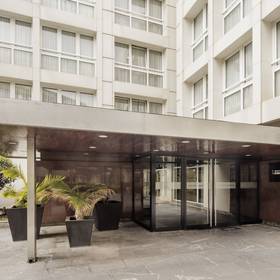 Fachada Hotel ILUNION San Sebastián