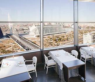 Restaurante vertical Hotel ILUNION Aqua 4 Valencia Restaurante vertical Hotel ILUNION Aqua 4 Valencia