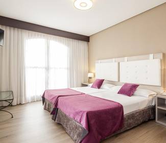 Quarto triplo Hotel ILUNION Golf Badajoz