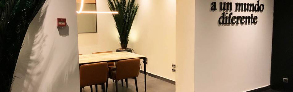 Recepção hotel ilunion almirante barcelona Recepção hotel ilunion almirante barcelona