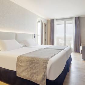 Quarto Hotel ILUNION San Sebastián