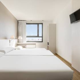 Quarto triplo ilunion valencia 3 Hotel ILUNION Valencia 3 Quarto triplo ilunion valencia 3 Hotel ILUNION Valencia 3