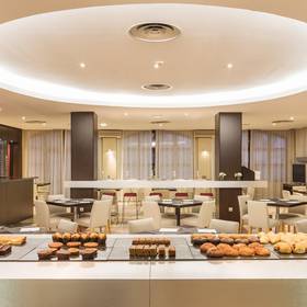 Pequeno-almoço buffet ilunion golf badajoz hotel ilunion golf badajoz Pequeno-almoço buffet ilunion golf badajoz hotel ilunion golf badajoz