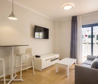 Estúdio Hotel ILUNION Costa Sal Lanzarote Puerto del Carmen Estúdio Hotel ILUNION Costa Sal Lanzarote Puerto del Carmen