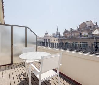 Quarto duplo superior com terraço Hotel Ilunion Almirante Barcelona