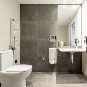 Banheiro hotel ilunion mijas Banheiro hotel ilunion mijas