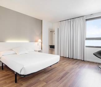 Quarto superior Hotel ILUNION Valencia 3 Quarto superior Hotel ILUNION Valencia 3