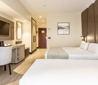 Quarto triplo Hotel ILUNION Málaga Quarto triplo Hotel ILUNION Málaga
