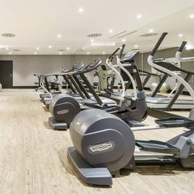 Academia Hotel ILUNION Bilbao Academia Hotel ILUNION Bilbao